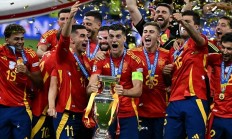 星空体育官网登录网址-克罗地亚运动员勇夺冠军，实至名归的简单介绍