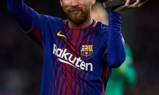 星空体育亚洲官网-巴塞罗那主帅宣布重组阵容，梅西成为球队新队长