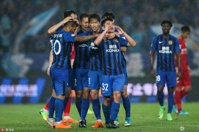 关于苏宁客场不敌上港,遭遇两连败的信息 关于苏宁客场不敌上港,遭遇两连败的信息