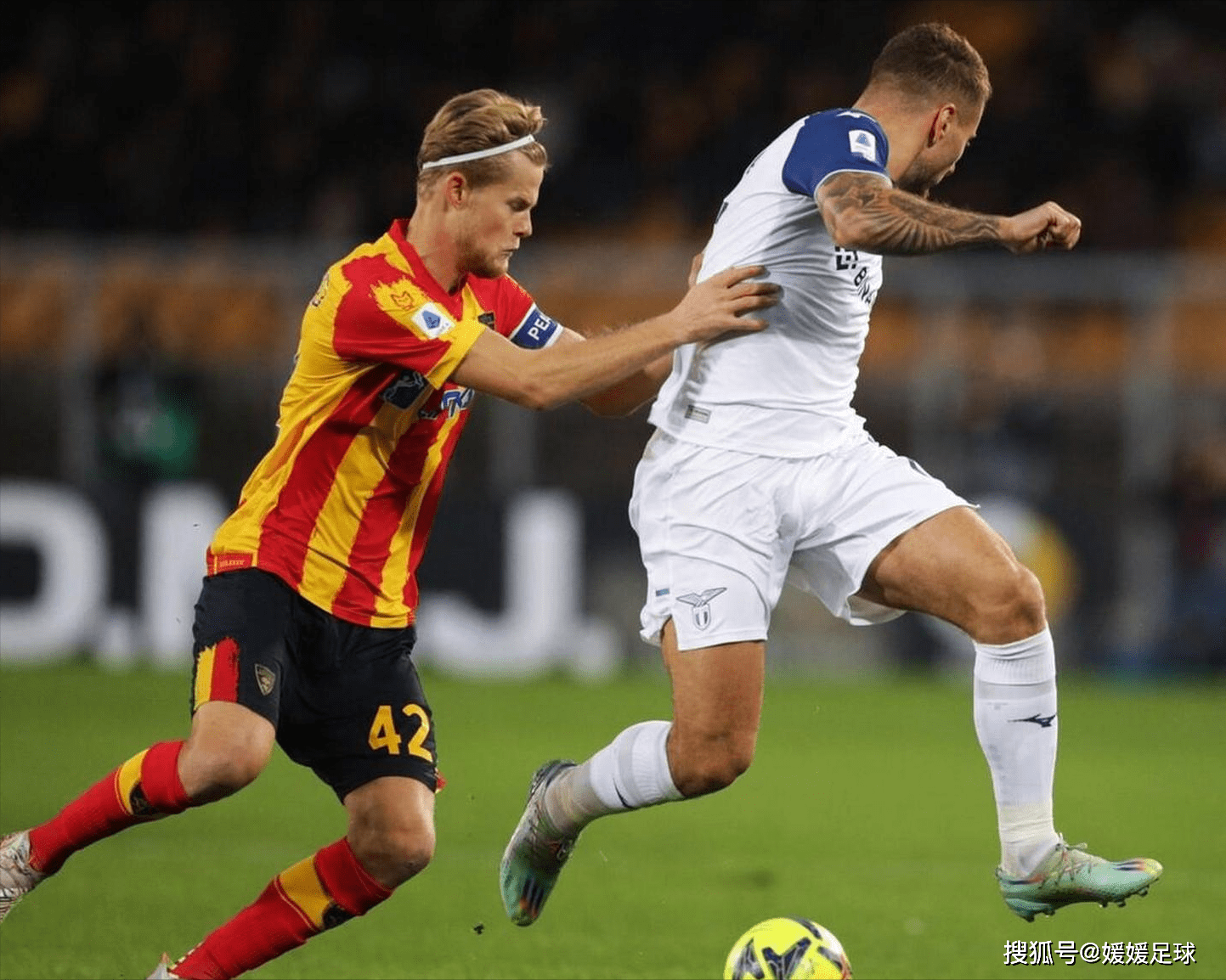 柏林赫塔球员表现抢眼，成为焦点