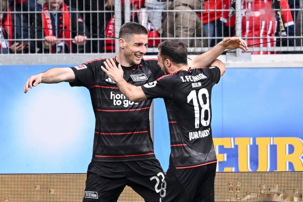 包含弗赖堡球员合练情况良好,备战下一场比赛的词条 包含弗赖堡球员合练情况良好,备战下一场比赛的词条