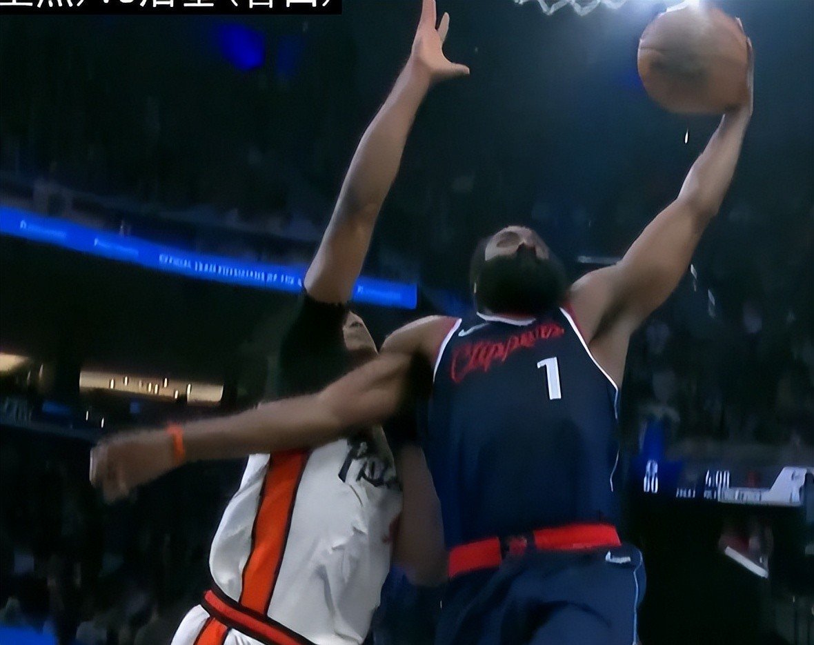 活塞后卫受伤离场，球队备战计划出现变数的简单介绍