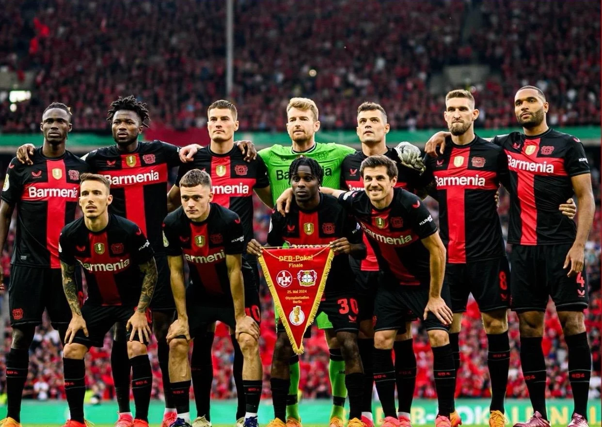 多特蒙德主场势如破竹,球队奋力冲击联赛前三的简单介绍 多特蒙德主场势如破竹,球队奋力冲击联赛前三的简单介绍