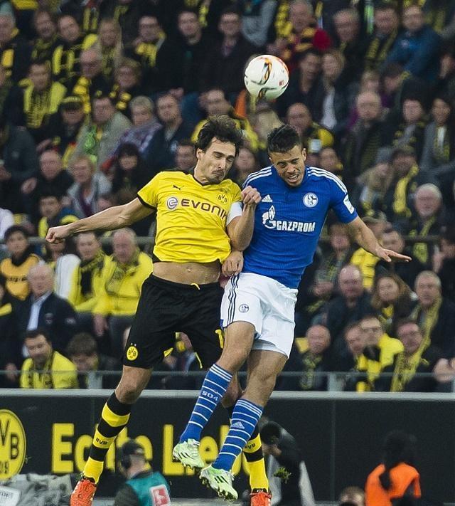 奥格斯堡爆冷击败勒沃库森，实现保级一步