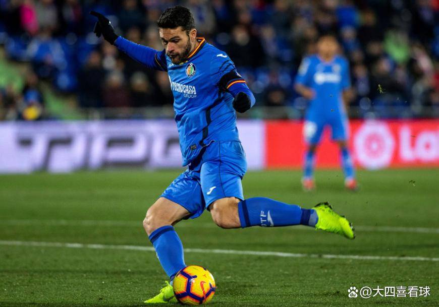 奥萨苏纳客场胜出，翻盘对手