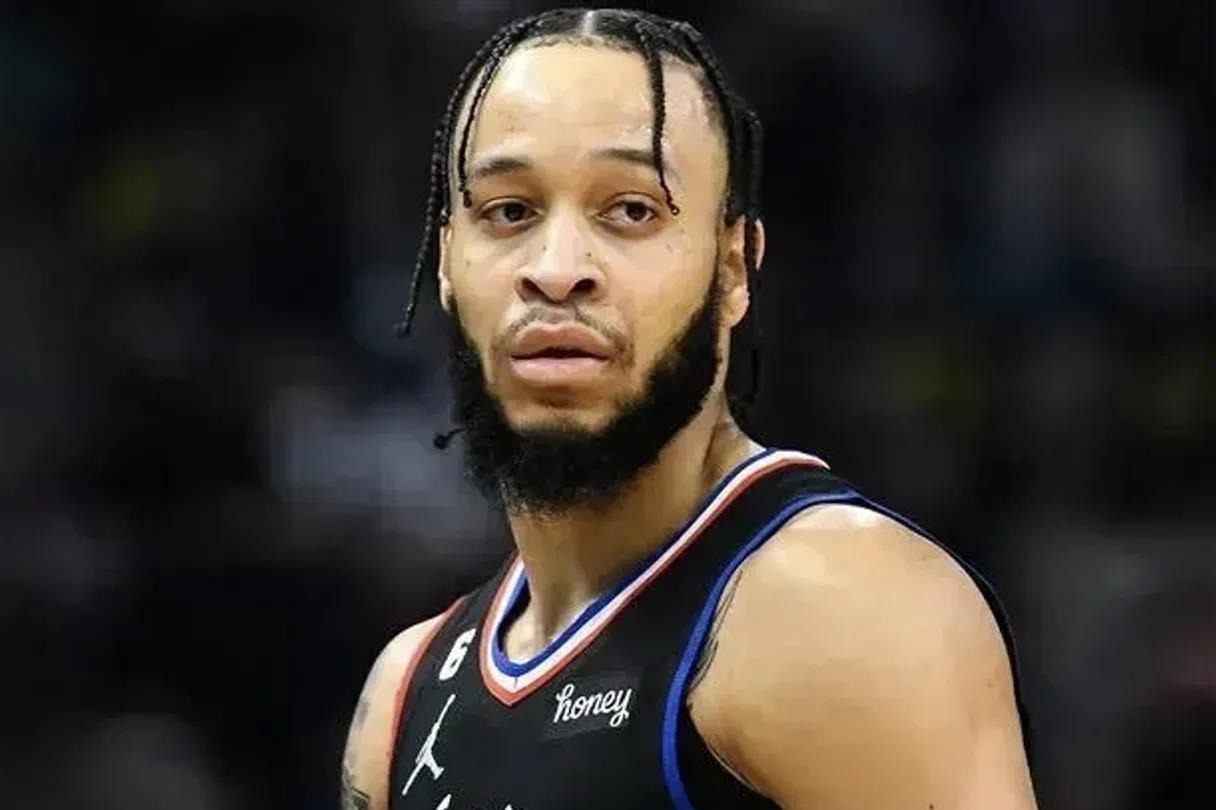 包含快船惨遭逆转，莱昂纳德力挺却难掩失望的词条