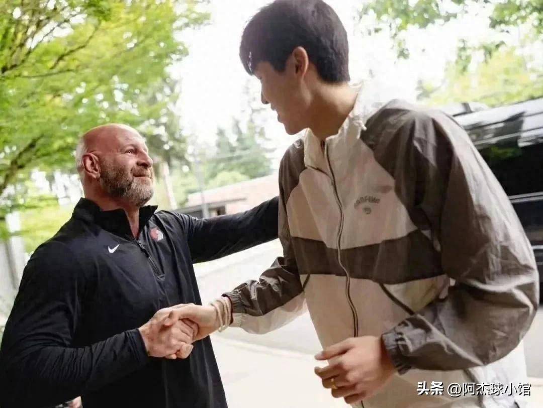 对手球队在比赛中用心计打败对手