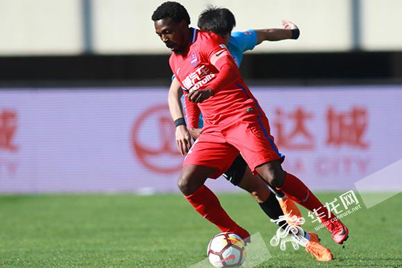 升班马重庆斯威客战苏宁，砥砺进军的简单介绍