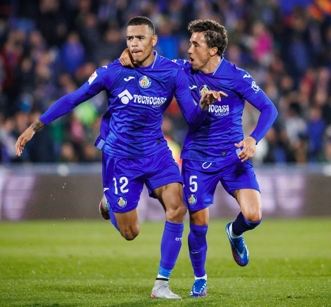 赫塔菲球员表现出色，球队崭露头角的简单介绍